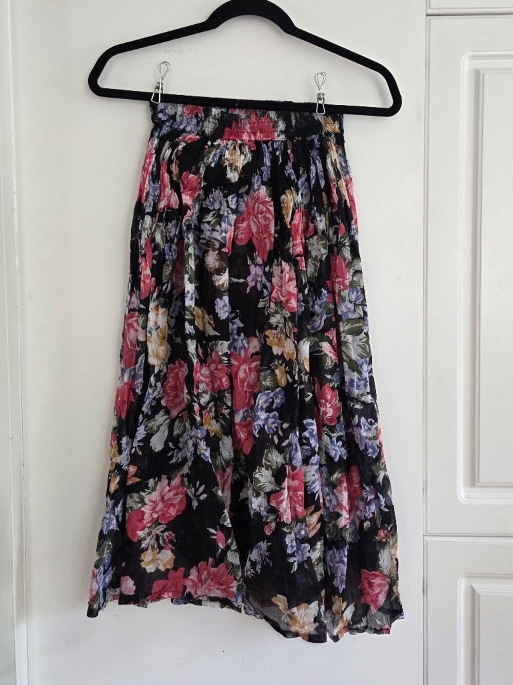 Vintage Floral Midi Skirt | Soft & Romantic - Picture 7 of 8